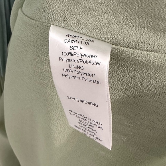 NWOT Adelyn Rae Pastel Green and Blue Tiered Midi Sleeveless Dress - Picture 6 of 6